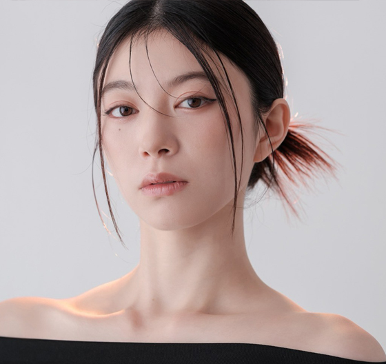 莉莉